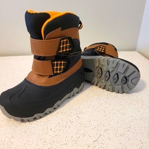 Cat and Jack winter boots
